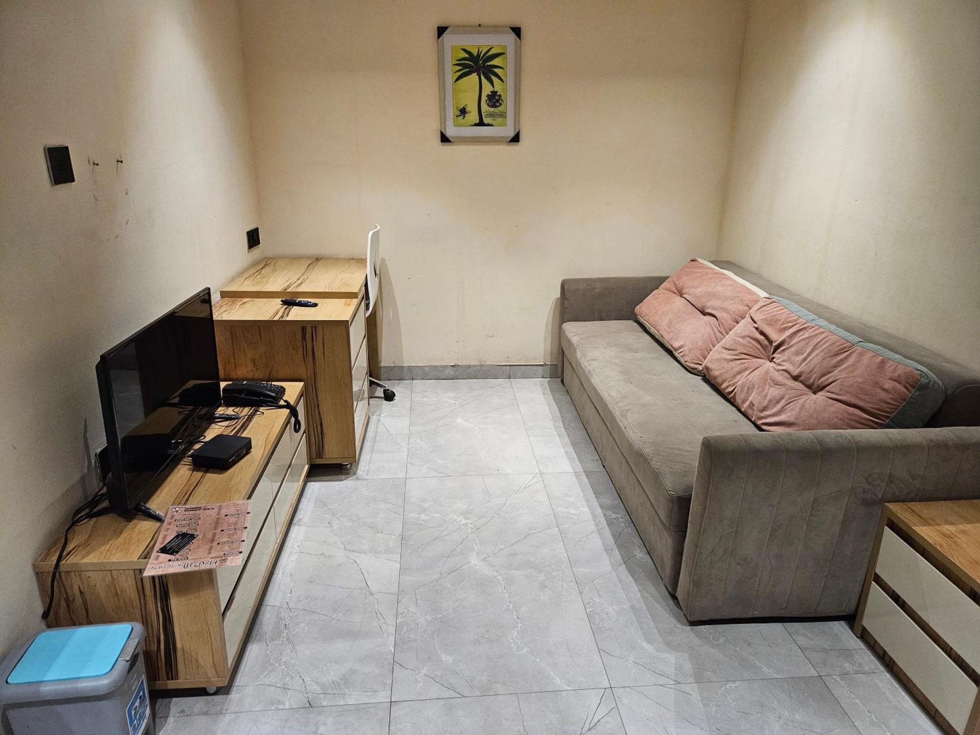 Stayez Studio Apartments Indore Esterno foto